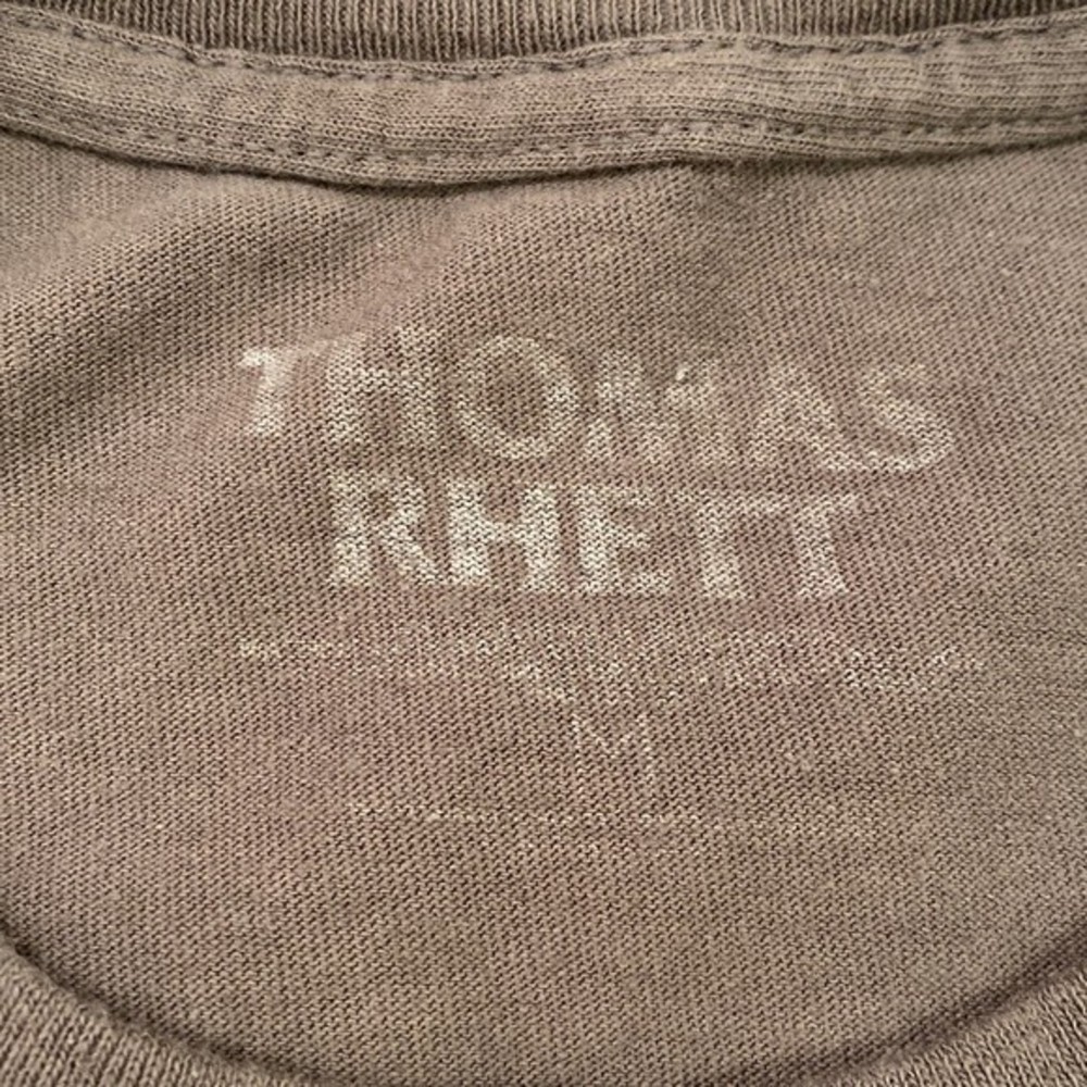 Thomas Rhett Brown Graphic Tee - Picture 4 of 4